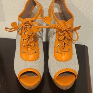 Hermes Grey Canvas and Orange Leather Trim Lace up Peep toe